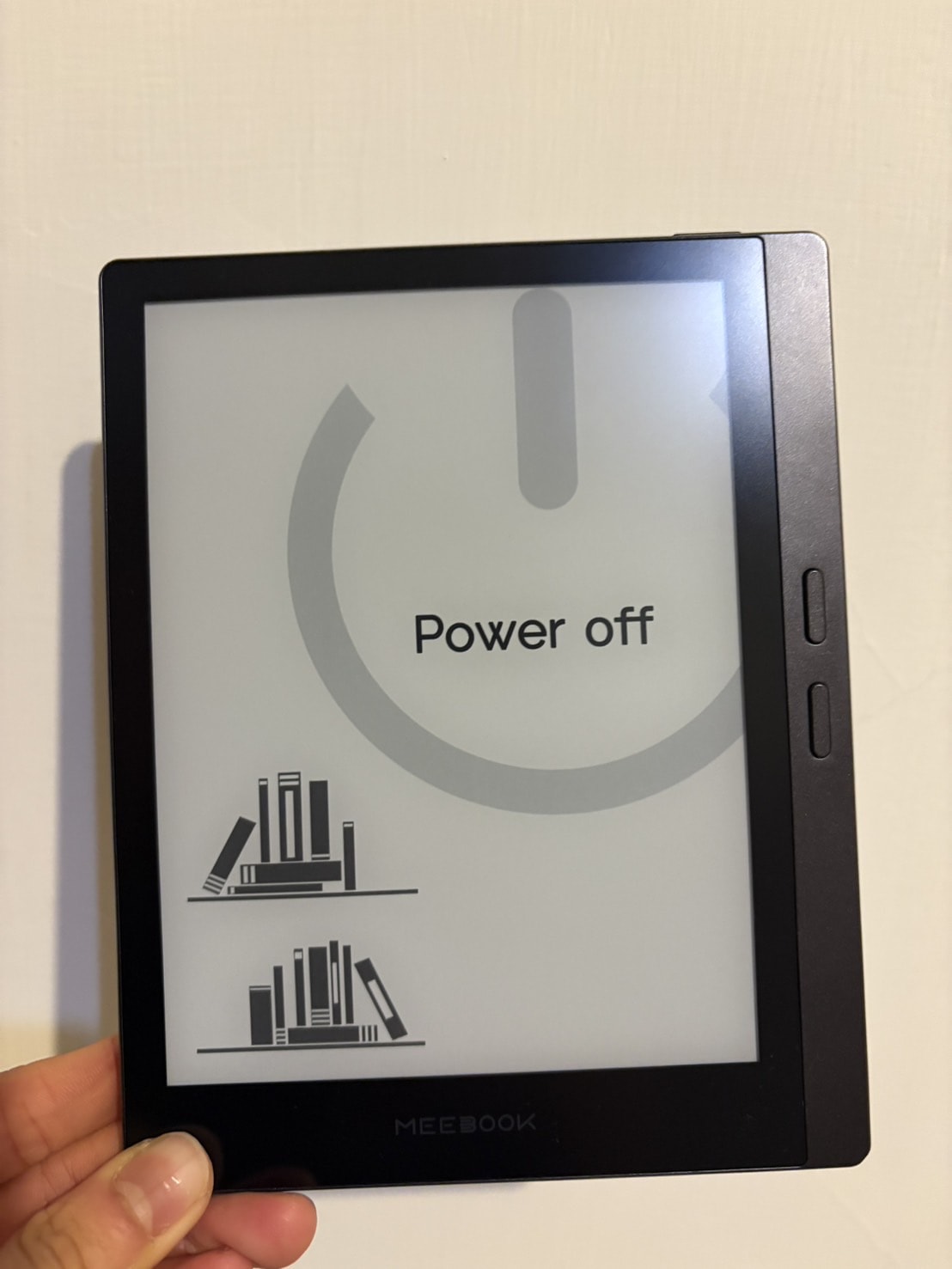 新手閱讀器選購過程/MEEBOOK M7 6.8 吋電子閱讀器簡略心得 - 第1張圖