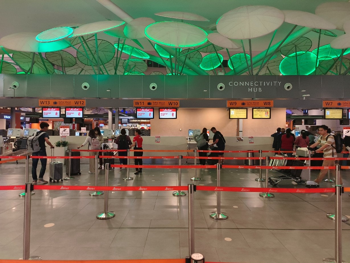 亞洲航空自助掛行李
